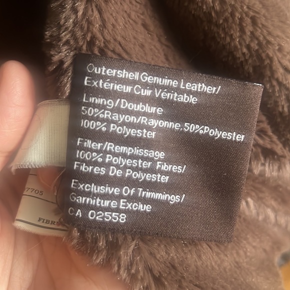 Danier Leather Jacket With Faux Fur Inside - Picture 5 of 5